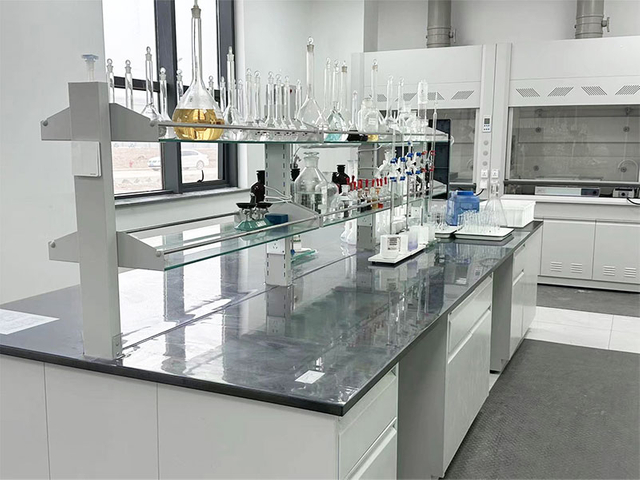 Chemical-reagent-test-bench