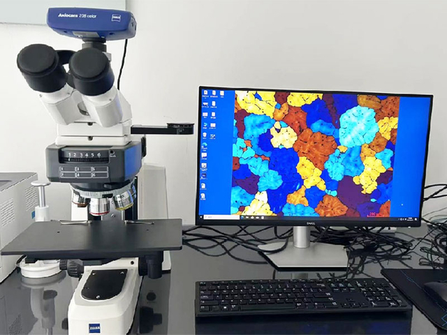 Zeiss-metallurgical-microscope-(Germany)